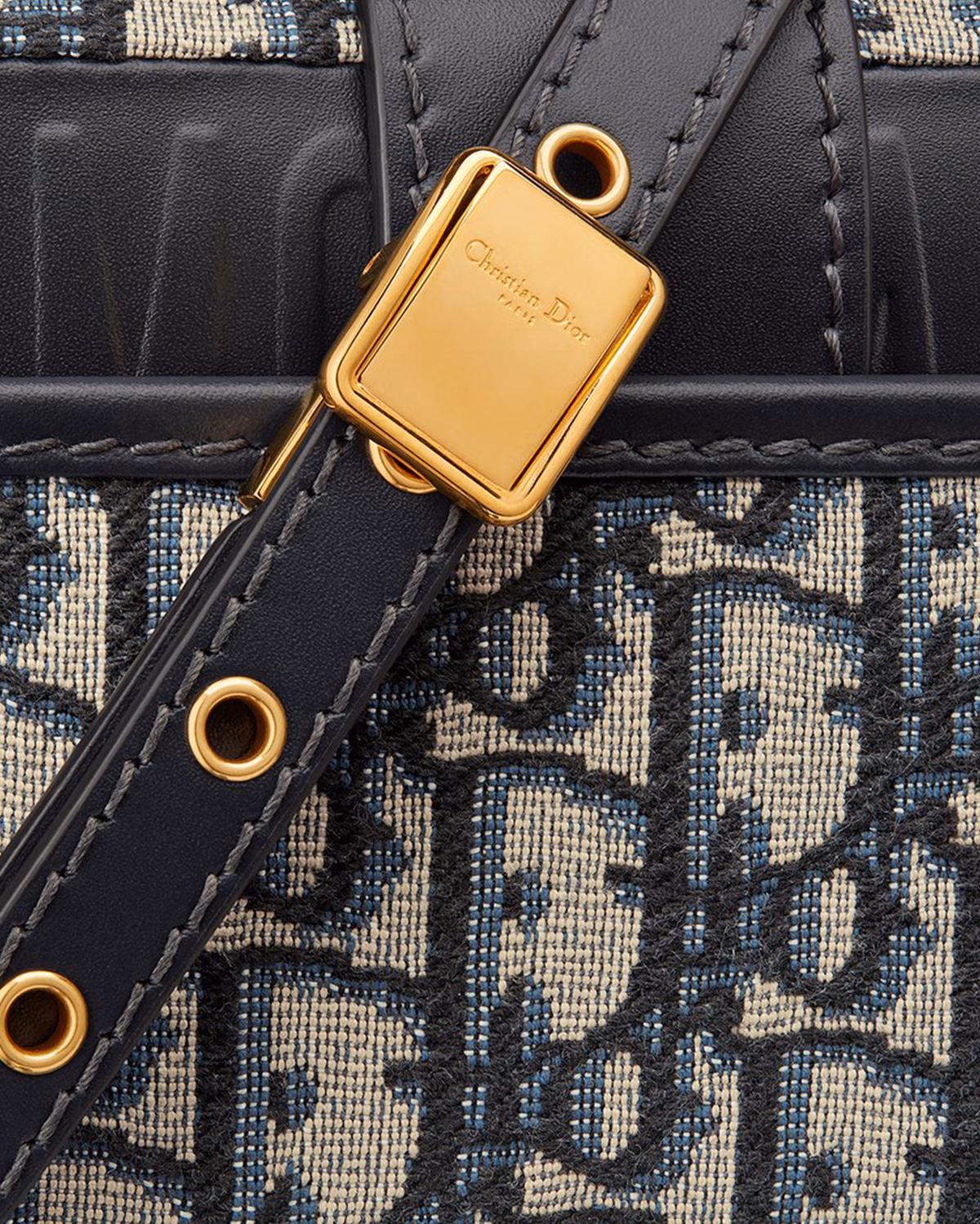30 Montaigne East-West Bag with Chain Blue Dior Oblique Jacquard9
