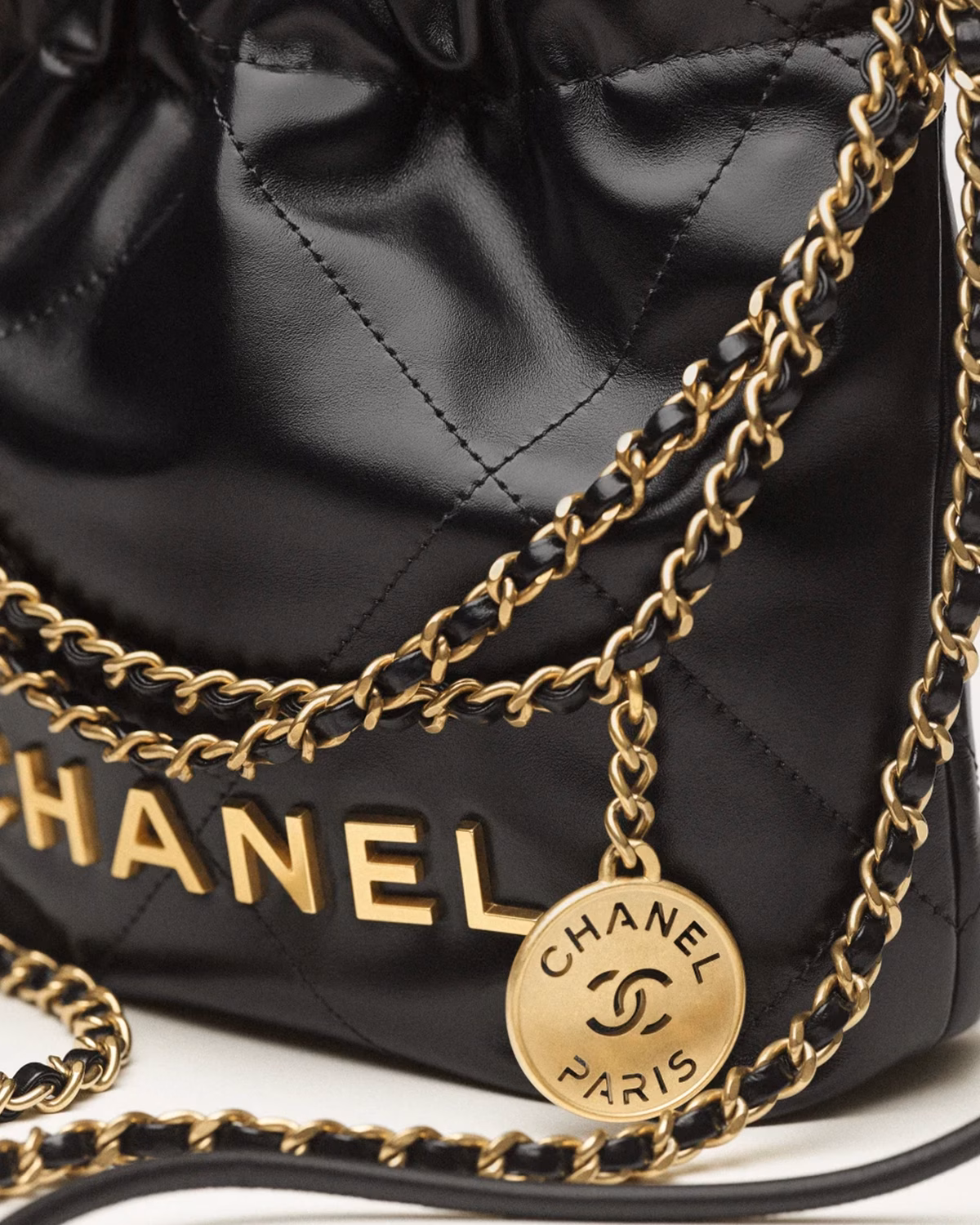 CHANEL 22 Mini Handbag Shiny Calfskin & Gold-Tone Metal2