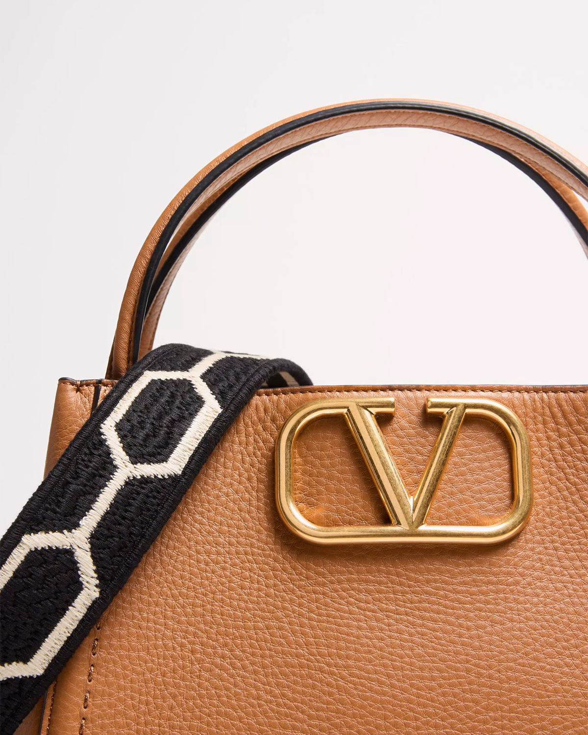 Valentino Garavani Alltime Medium Handbag In Grainy Calfskin With Jacquard Ribbon Shoulder Strap9