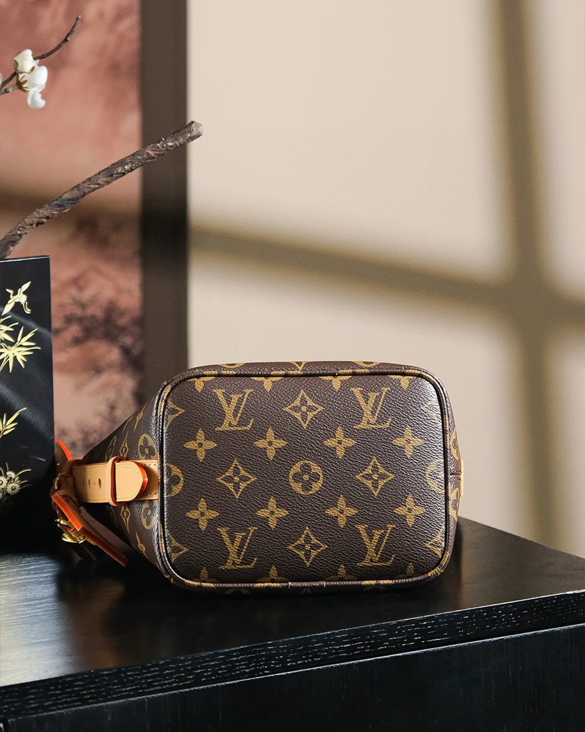 bagladt-signature-modern-hobo-bb-embossed-grained-leather-front3