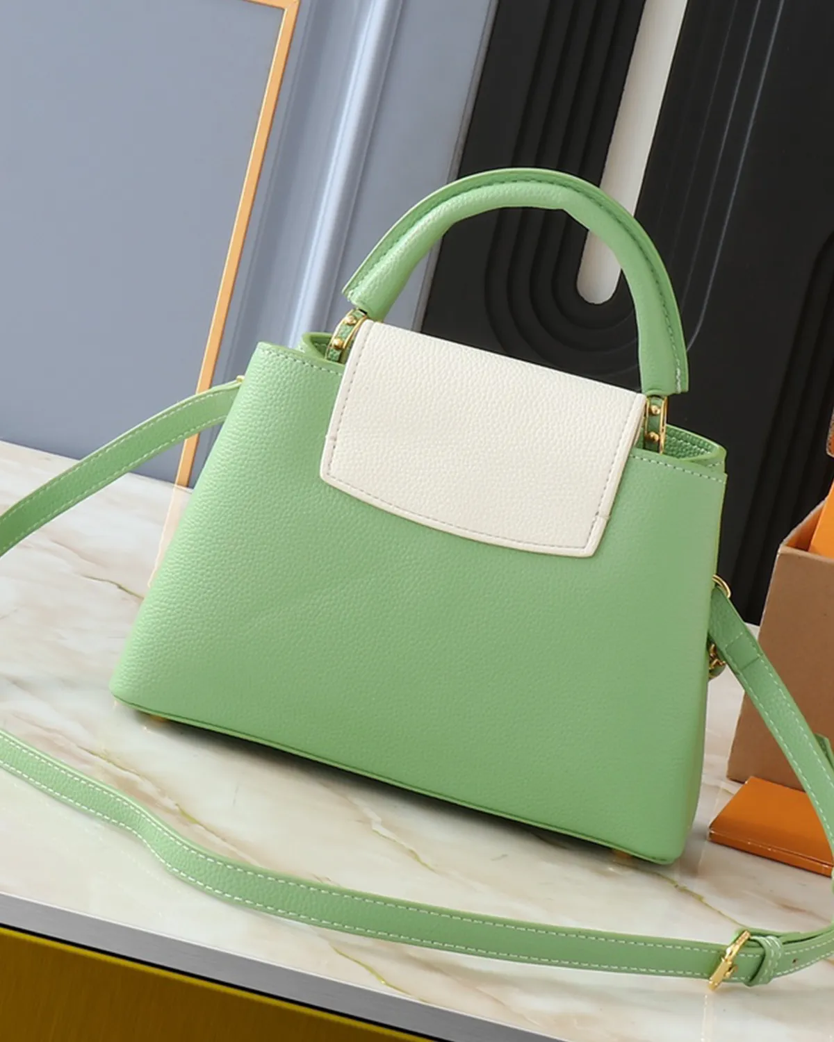 bagladt-signature-top-handle-mini-taurillon-jewel-chain-front4