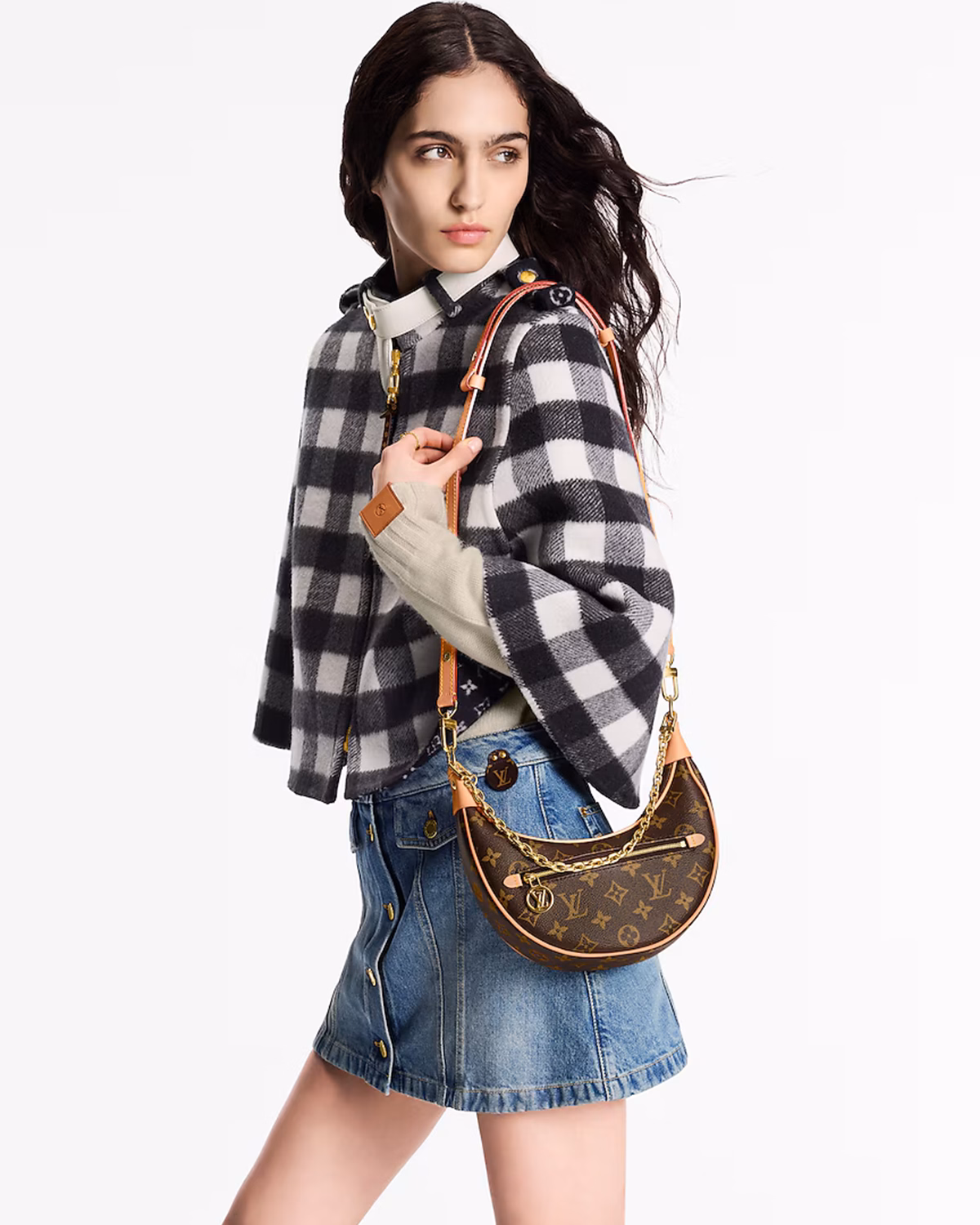 louis-vuitton-loop-pm-bag--M81098_PM2_Front view1