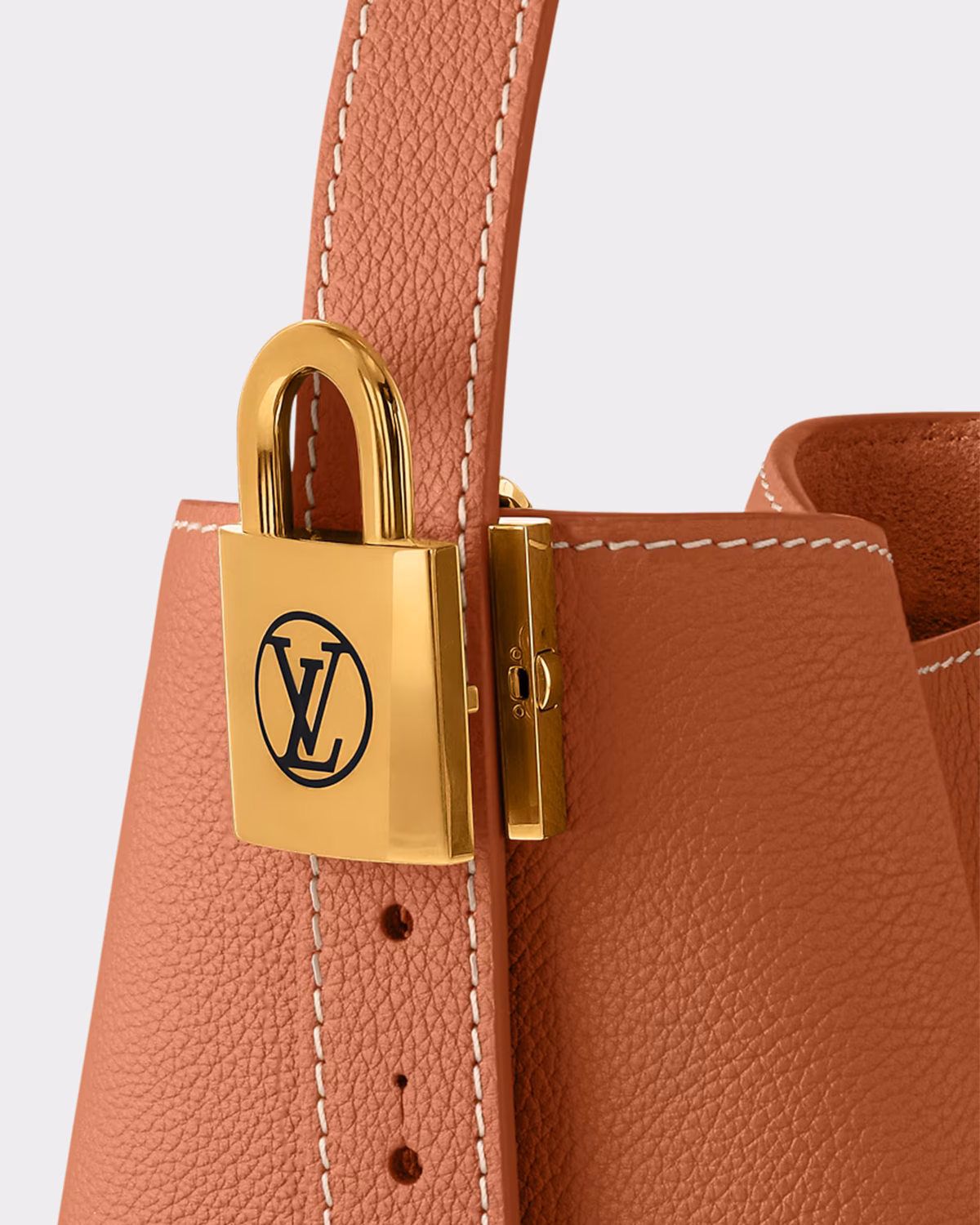 louis-vuitton-low-key-all-in-bb--M14416_PM1_Closeup view
