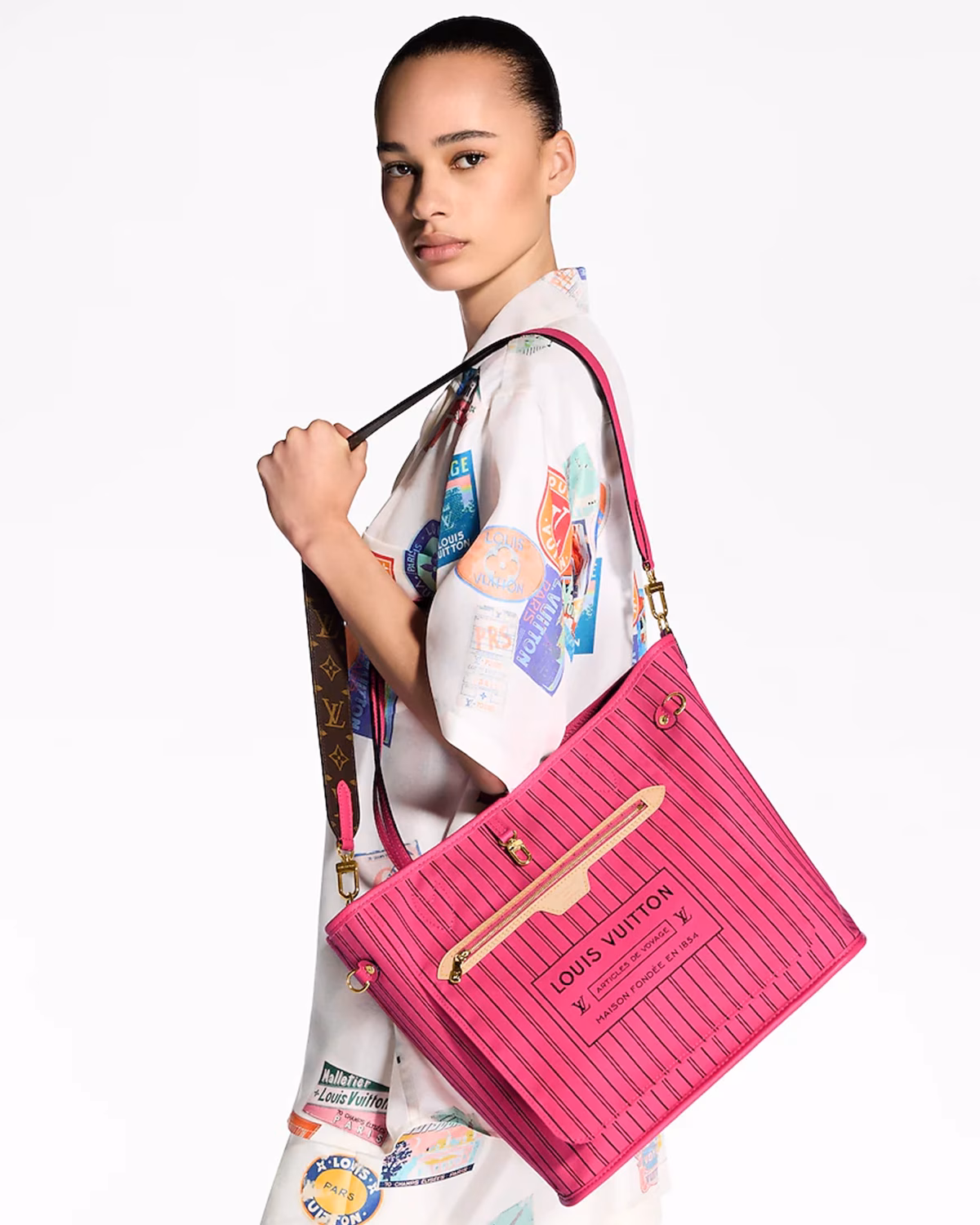 louis-vuitton-neverfull-bandouliere-inside-out-mm--M12707_PM1_Worn view