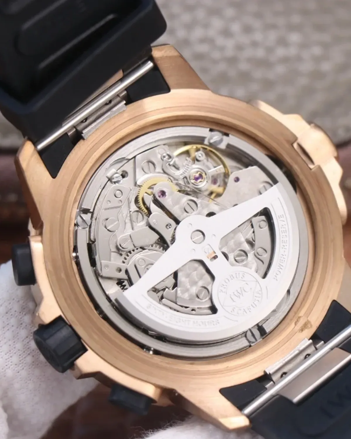 bagladt-aquatimer-chronograph-bronze-charles-darwin-front7