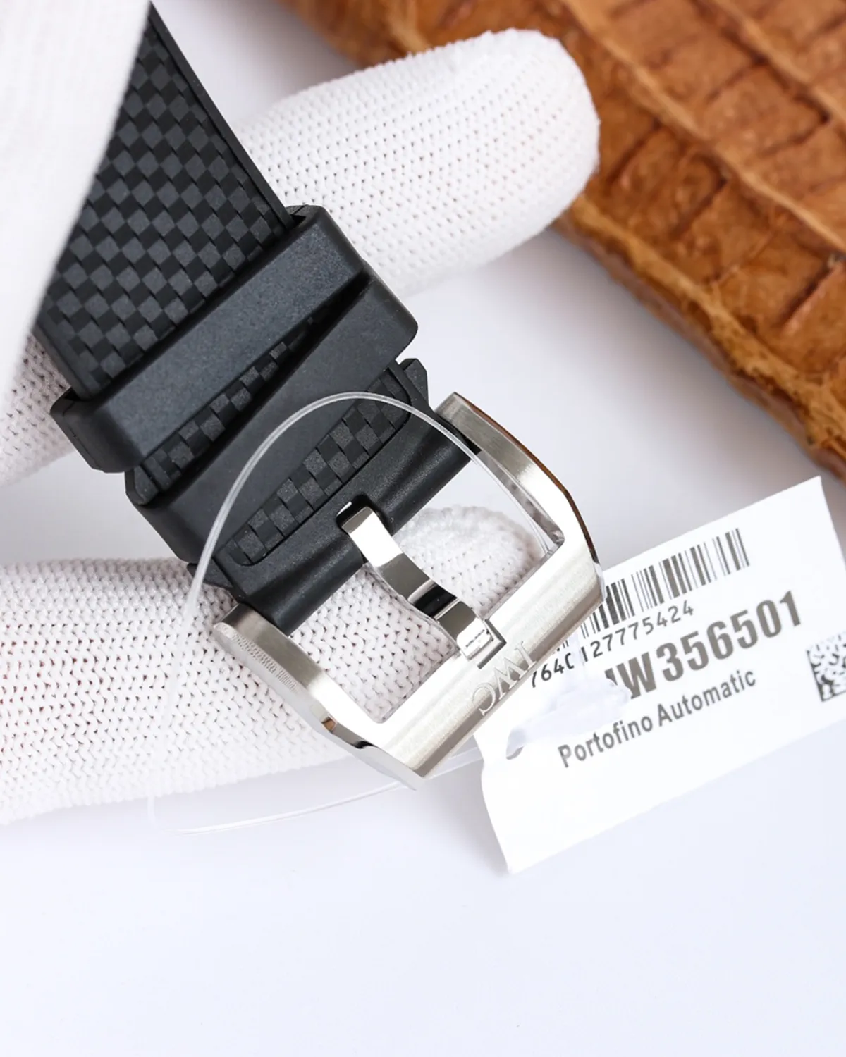 bagladt-aquatimer-chronograph-sharks-edition-grey-dial9