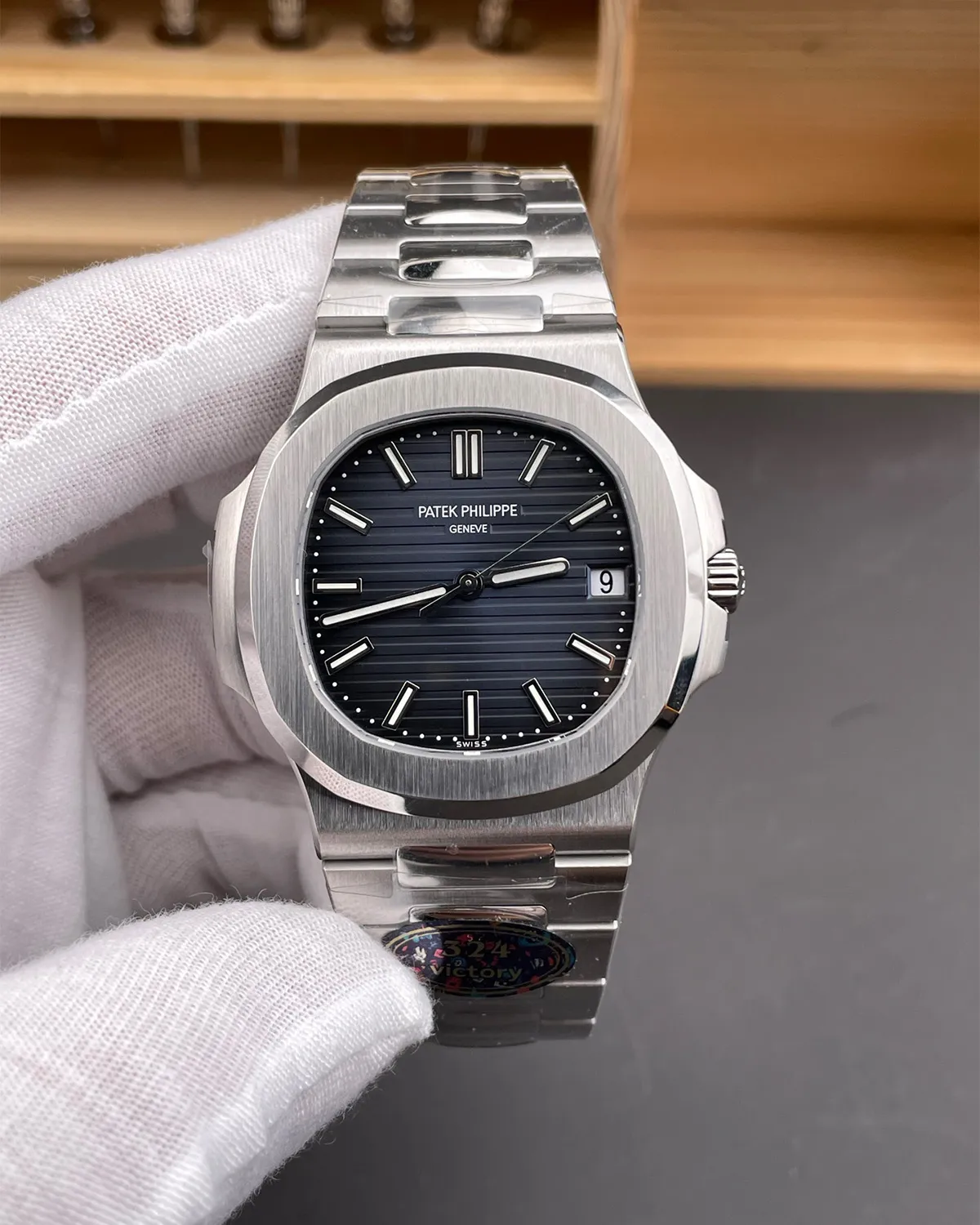 bagladt-black-steel-5711a-front2