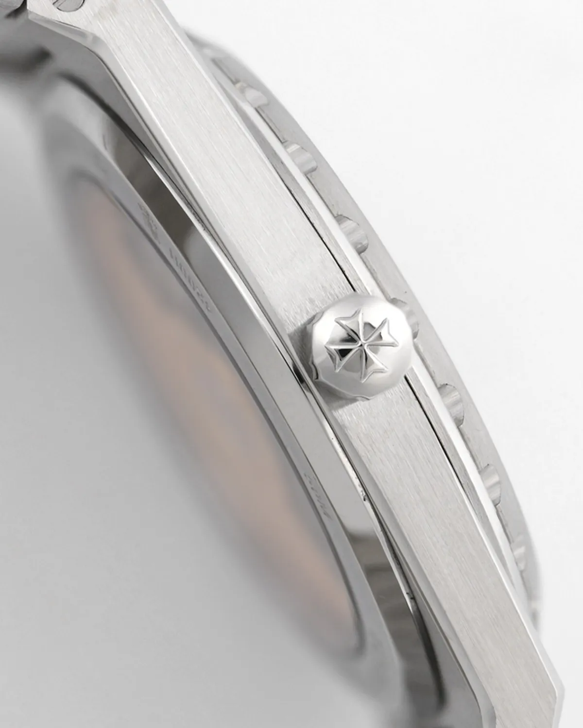 bagladt-historiques-222-steel-silver-dial-front6