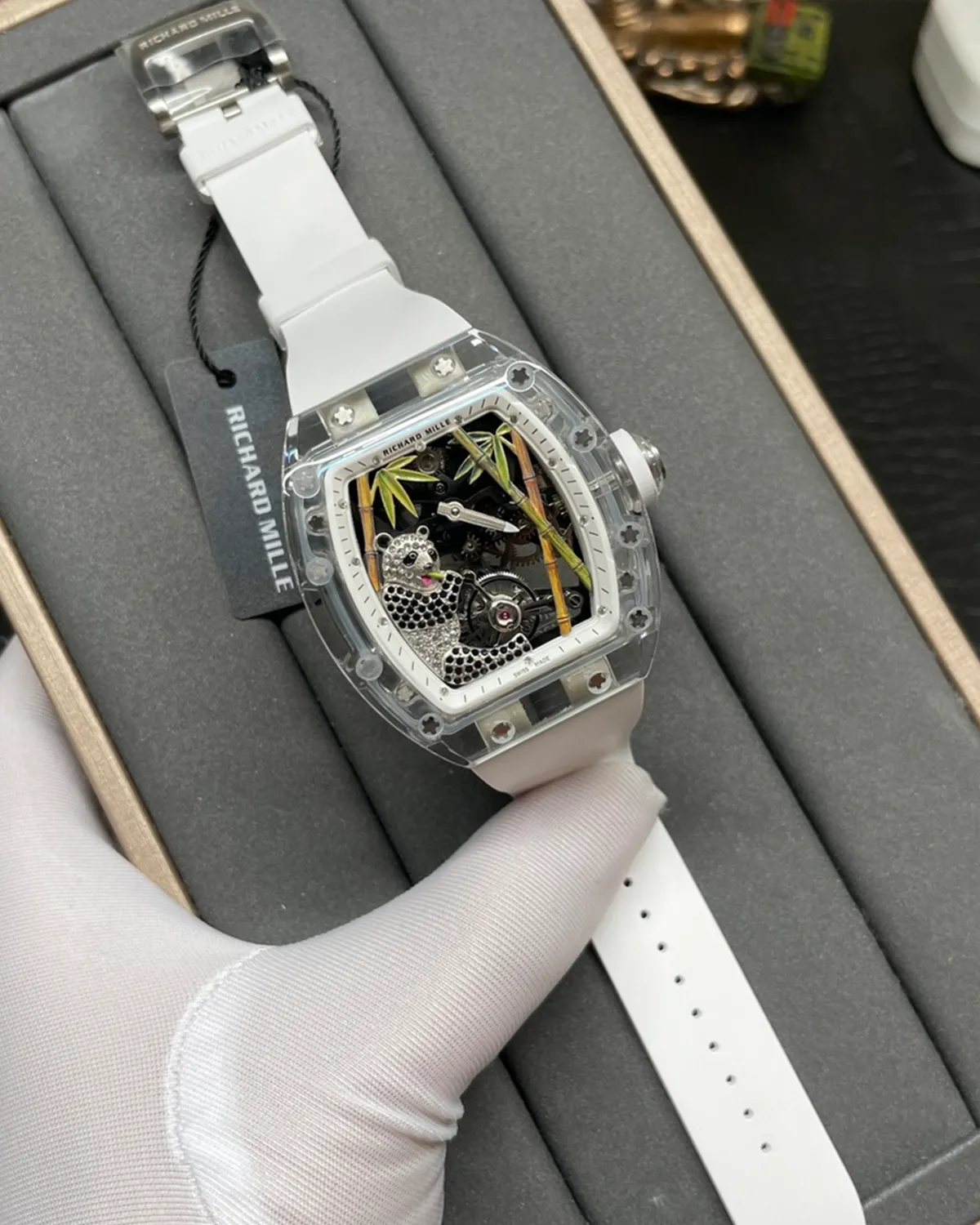 bagladt-jewelry-panda-tourbillon-diamond-set-front3