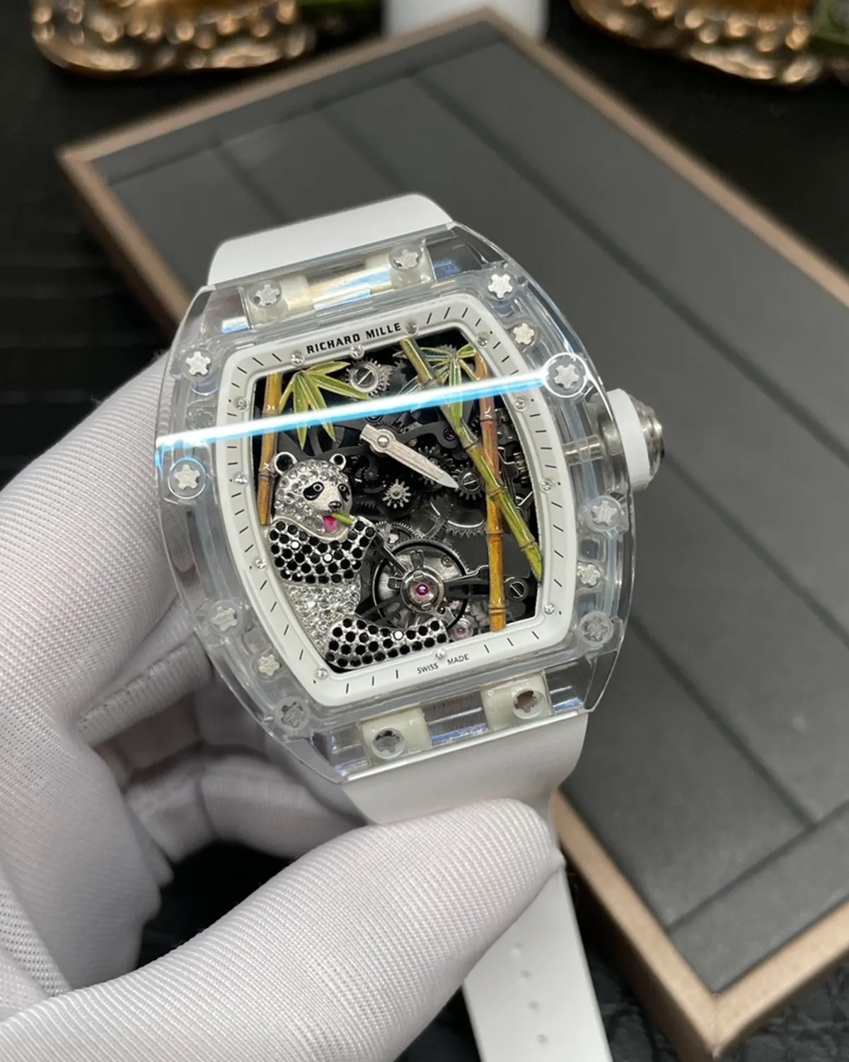 bagladt-jewelry-panda-tourbillon-diamond-set-front4