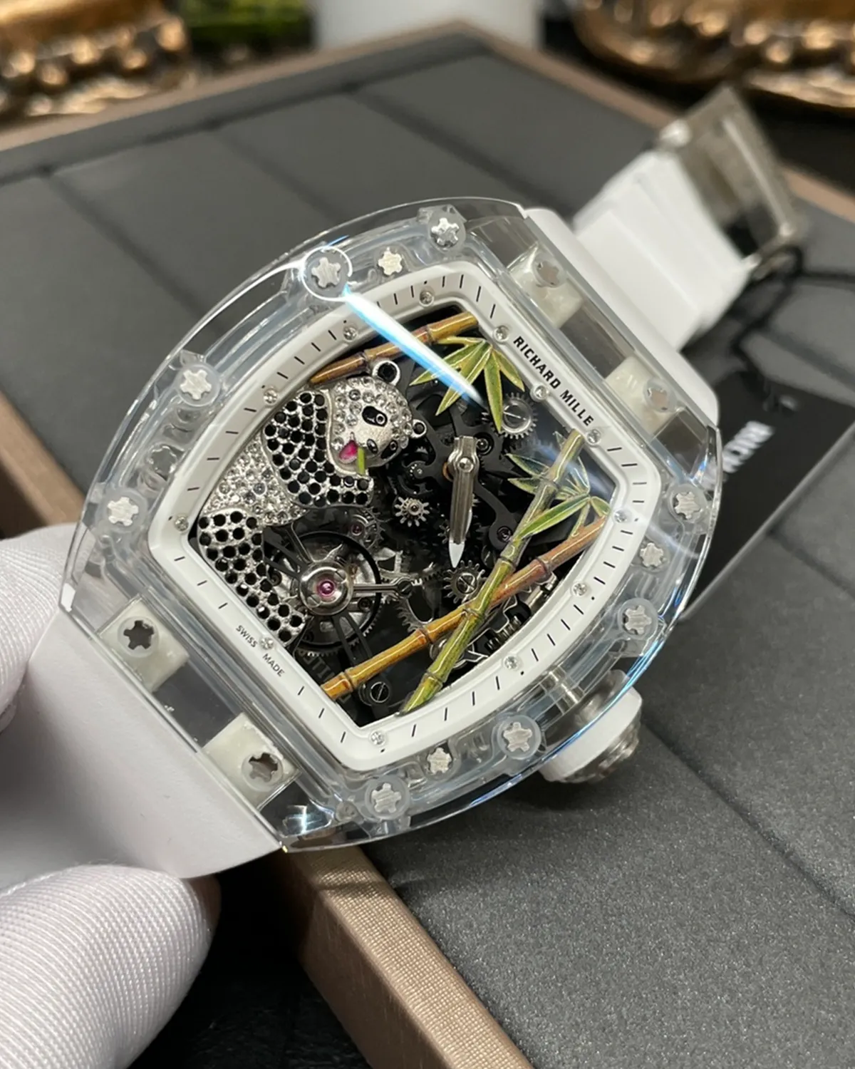 bagladt-jewelry-panda-tourbillon-diamond-set-front7