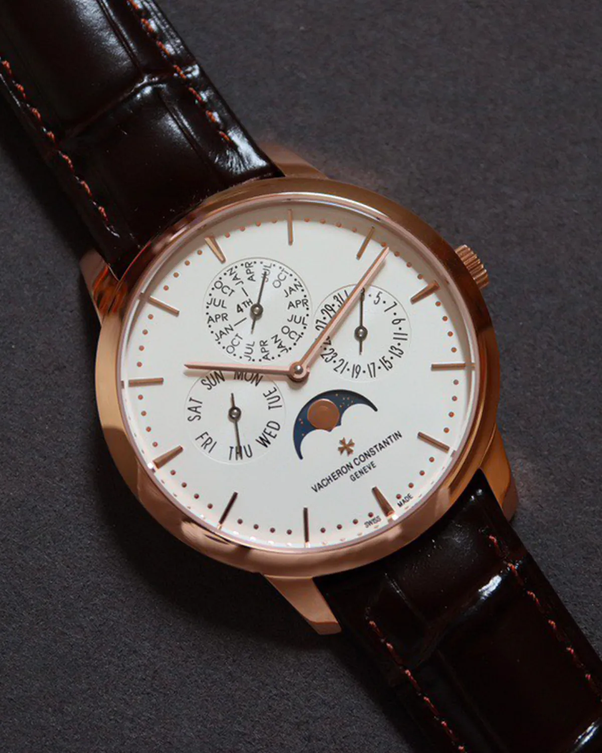 bagladt-patrimony-perpetual-calendar-ultra-thin-pink-gold-front6