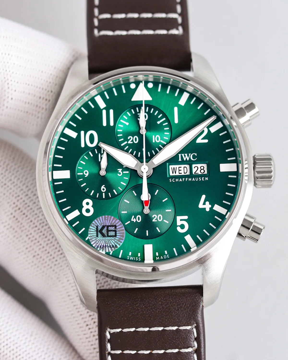 Pilot's Watch Chronograph 41 forest green dial front view
