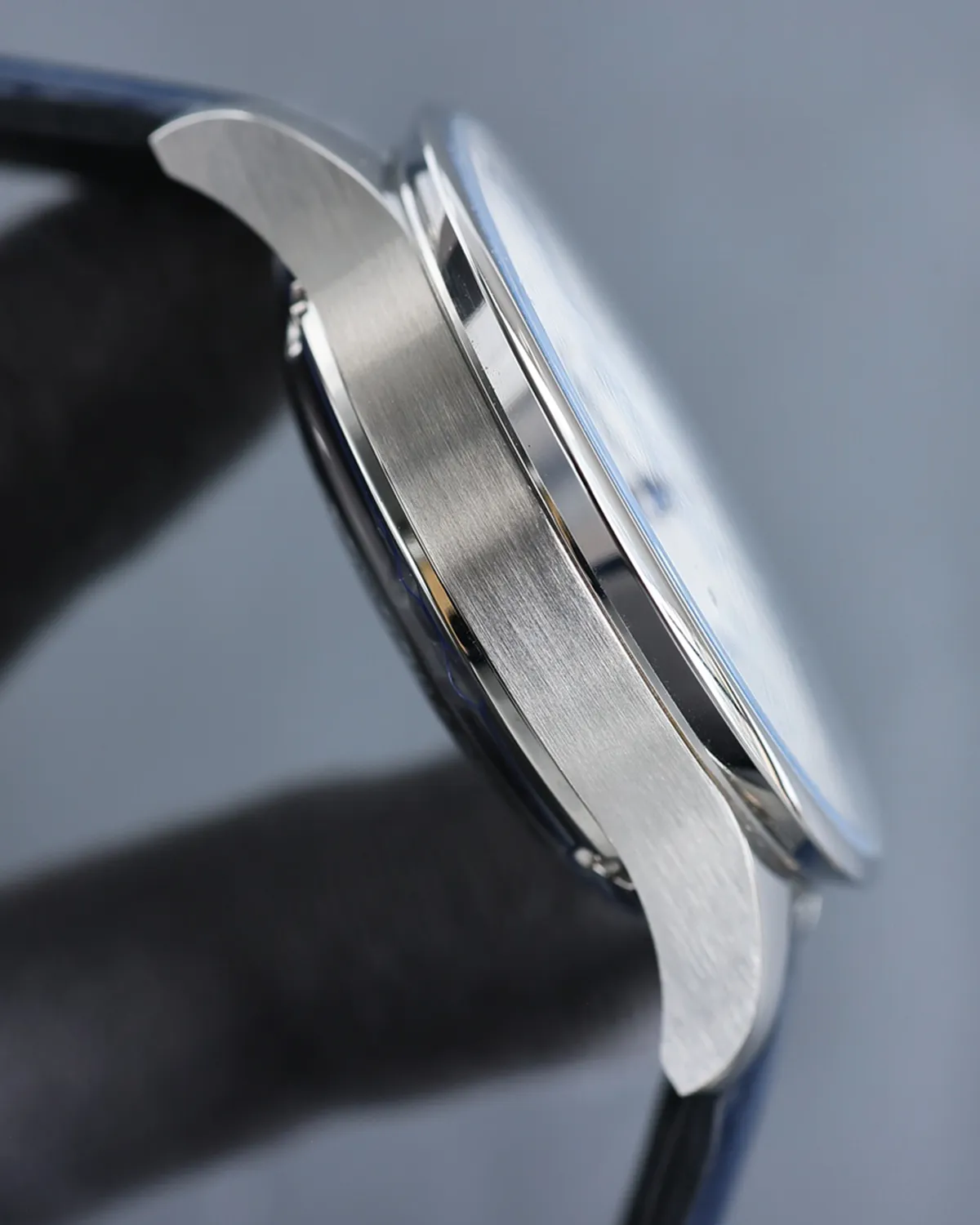 bagladt-portugieser-chronograph-white-dial-front7