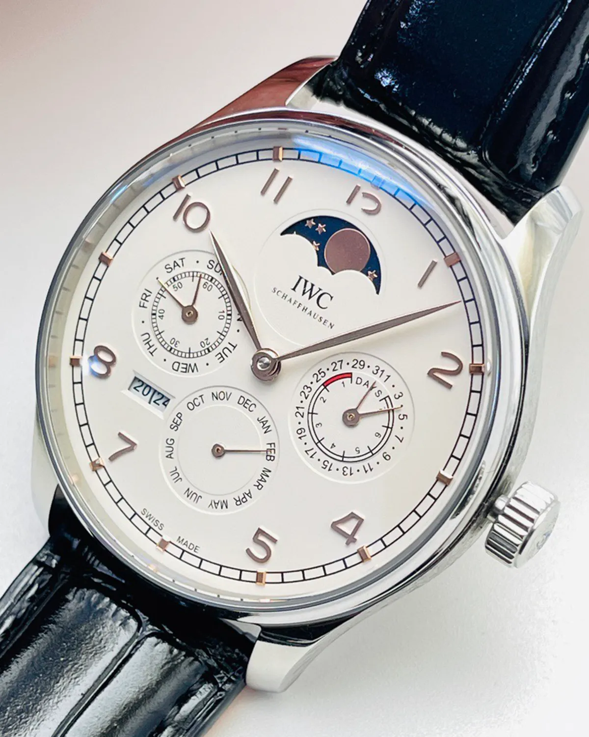 bagladt-portugieser-perpetual-calendar-42-silver-dial-front7