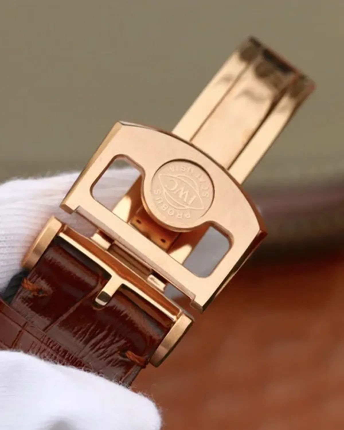 bagladt-portuguese-annual-calendar-red-gold-front7