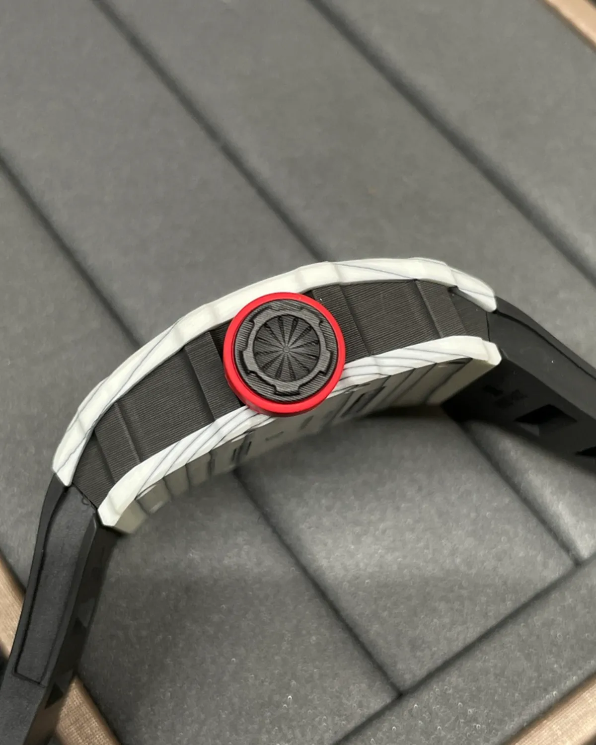 bagladt-rm35-01-ultimate-edition-white-quartz-tpt-front7