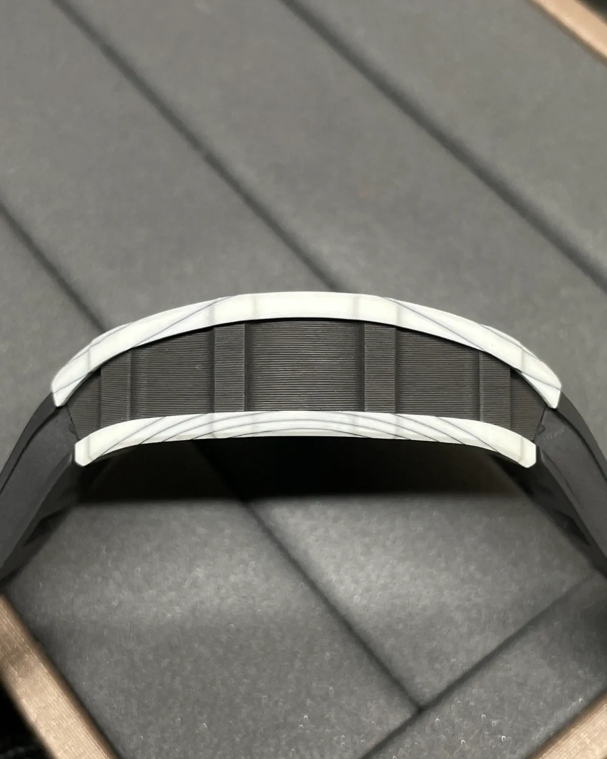 bagladt-rm35-01-ultimate-edition-white-quartz-tpt-front8