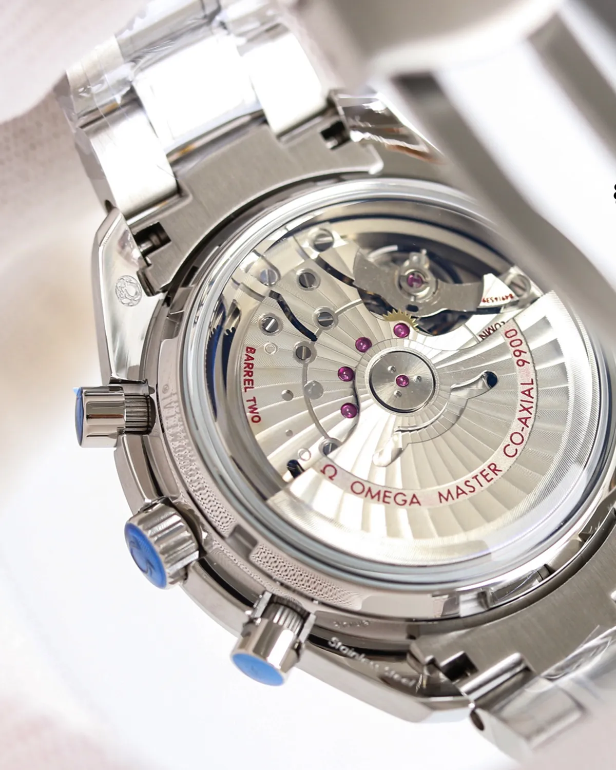 bagladt-seamaster-diver-300m-white-dial-front8