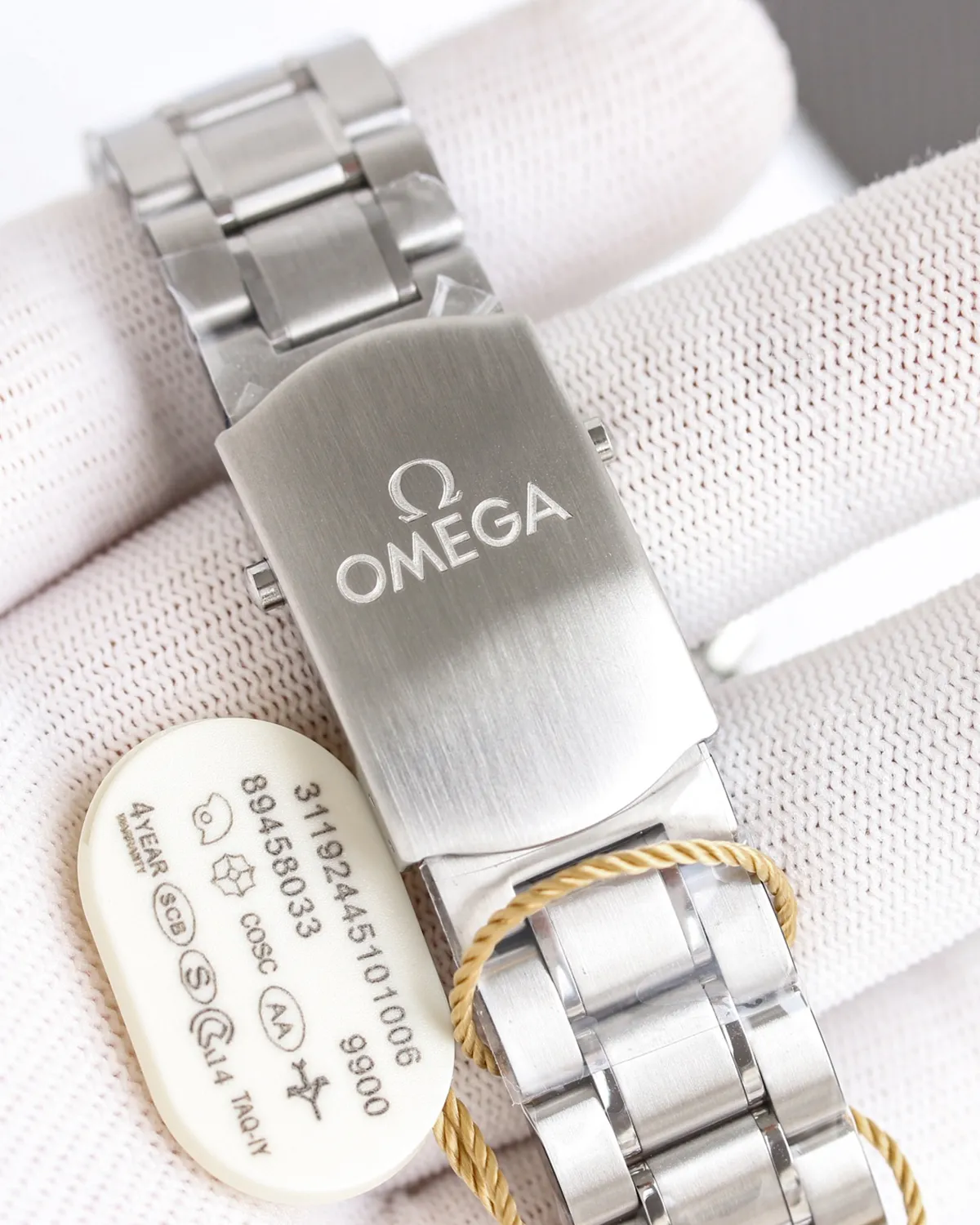 bagladt-seamaster-diver-300m-white-dial-front9