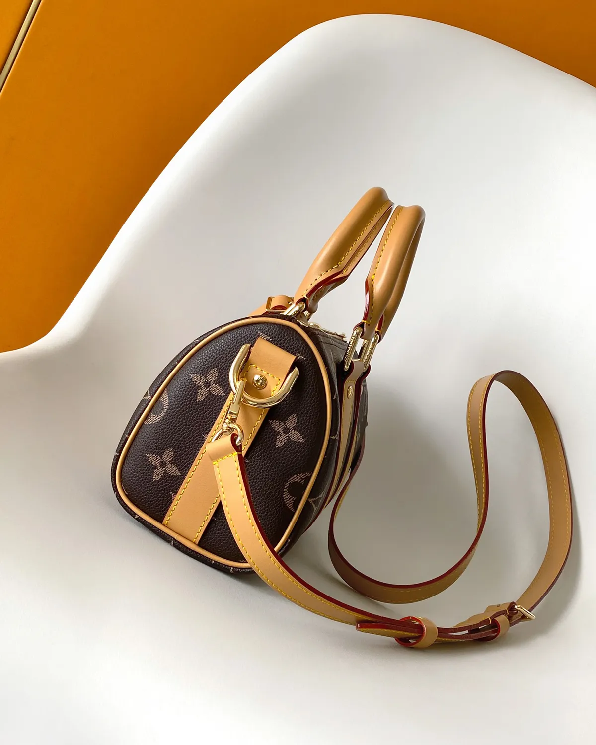 bagladt-signature-city-duffle-25-embossed-monogram-leather-front3