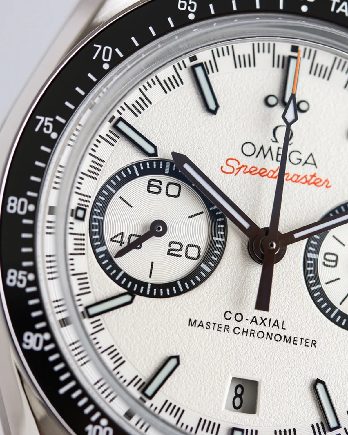 bagladt-speedmaster-racing-white-dial-front6