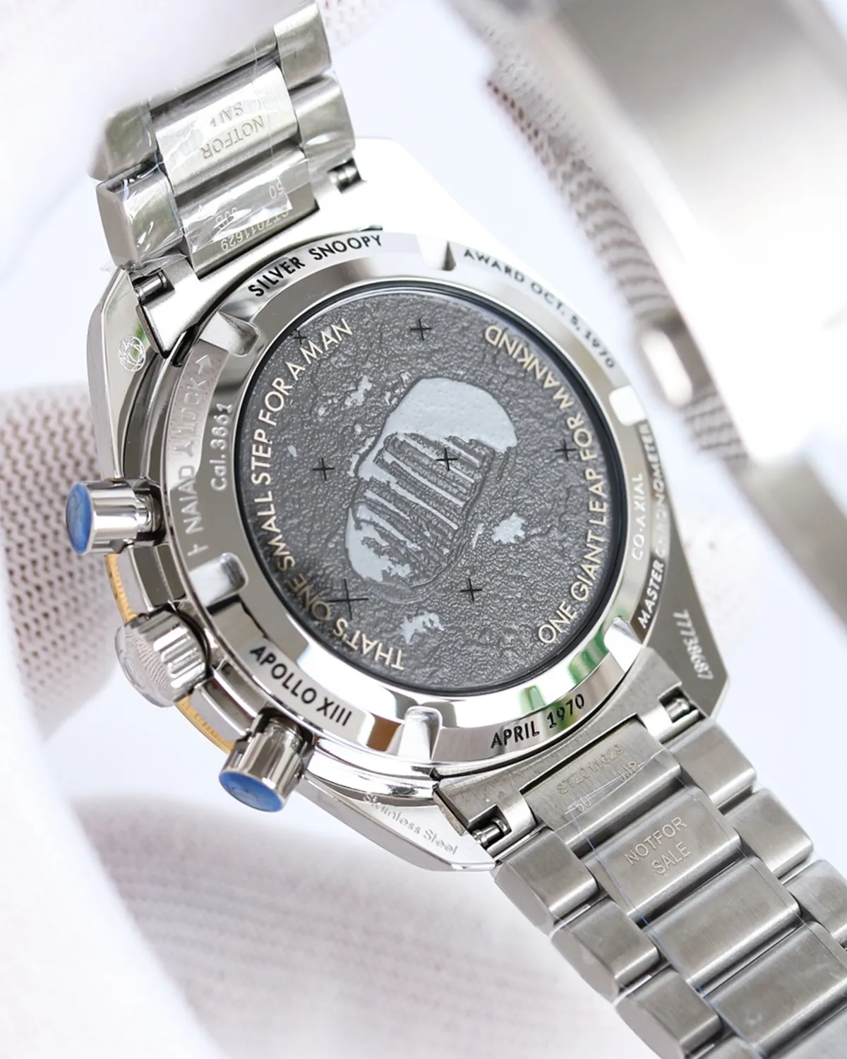 bagladt-two-tone-speedmaster-moonwatch-sedna-gold-front10