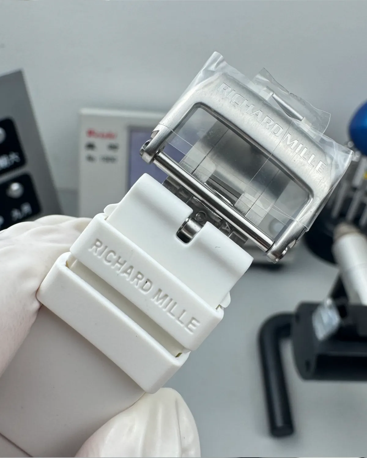 bagladt-white-ceramic-sport-skeleton-manual-front9