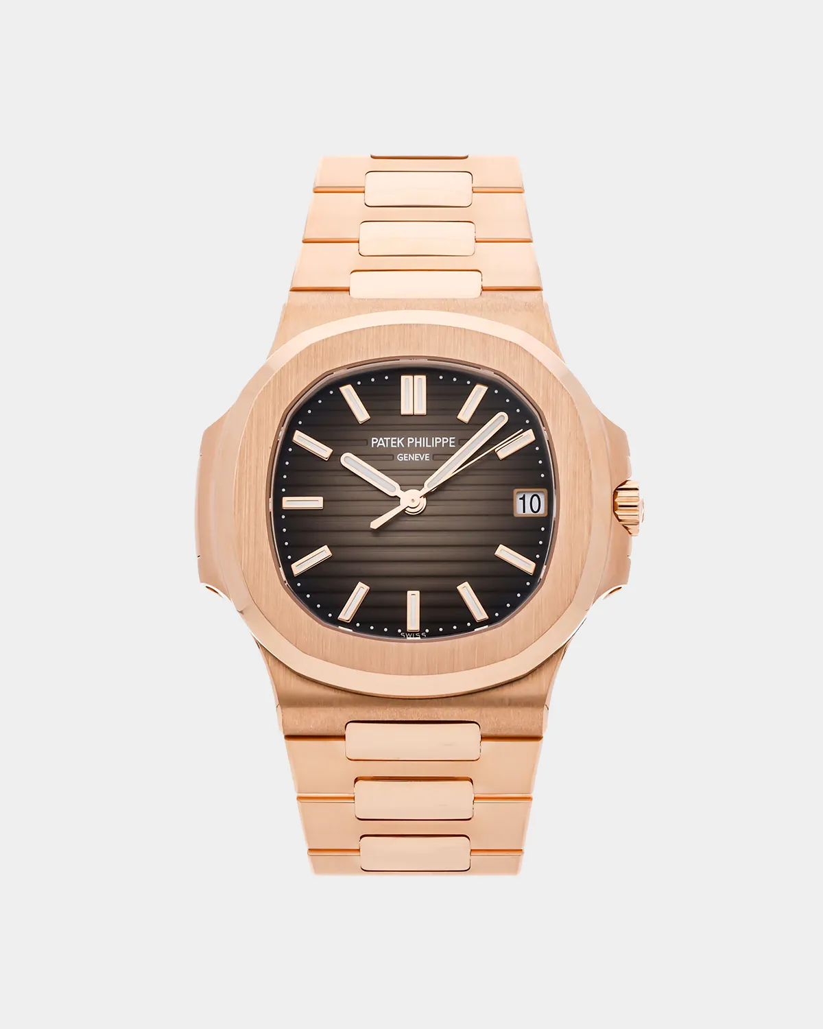 ALT：Nautilus 5711R rose gold tone date watch black dial front view