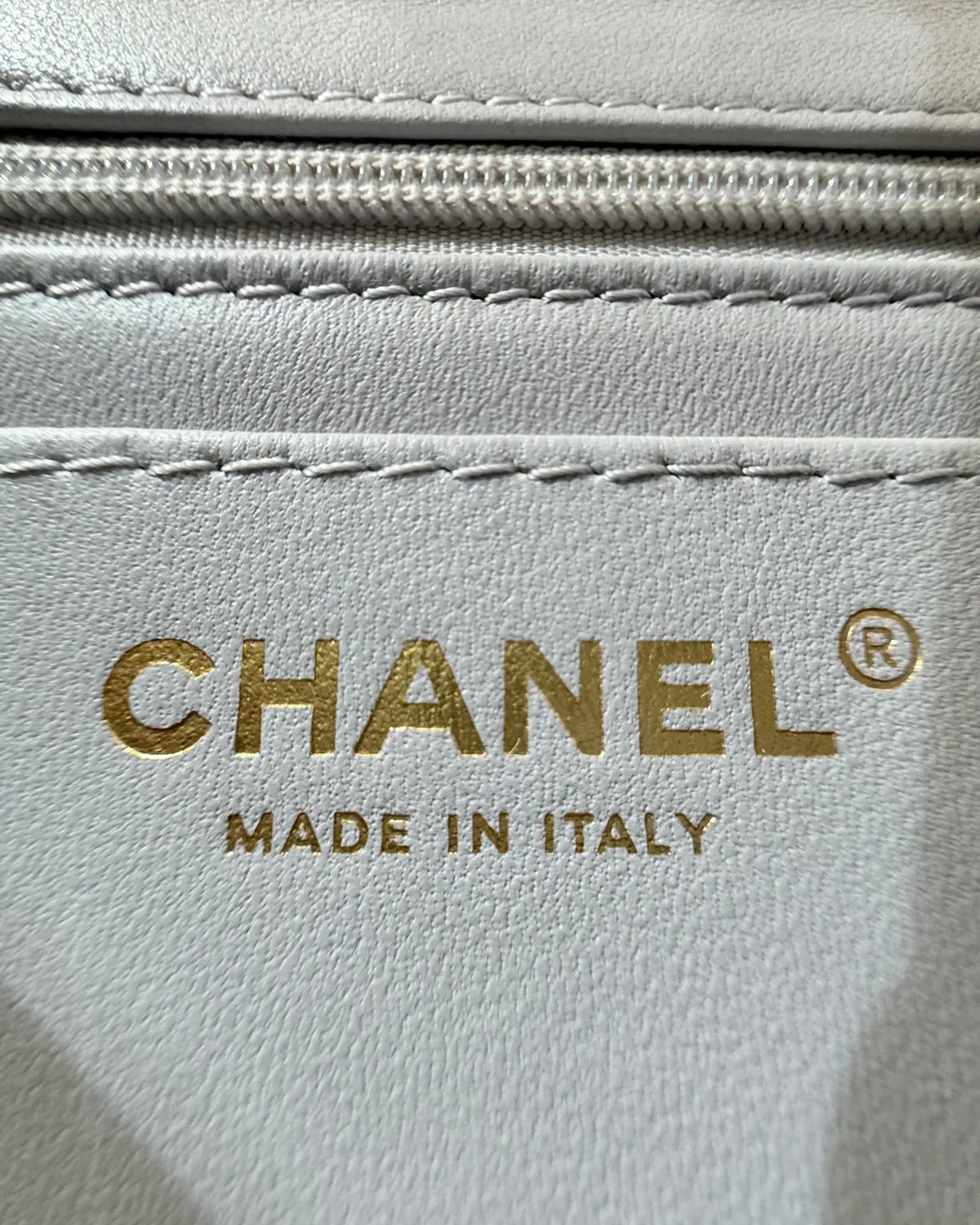 bagladt-signature-adjustable-mini-flap-grey-lambskin-pearl-ball-front10