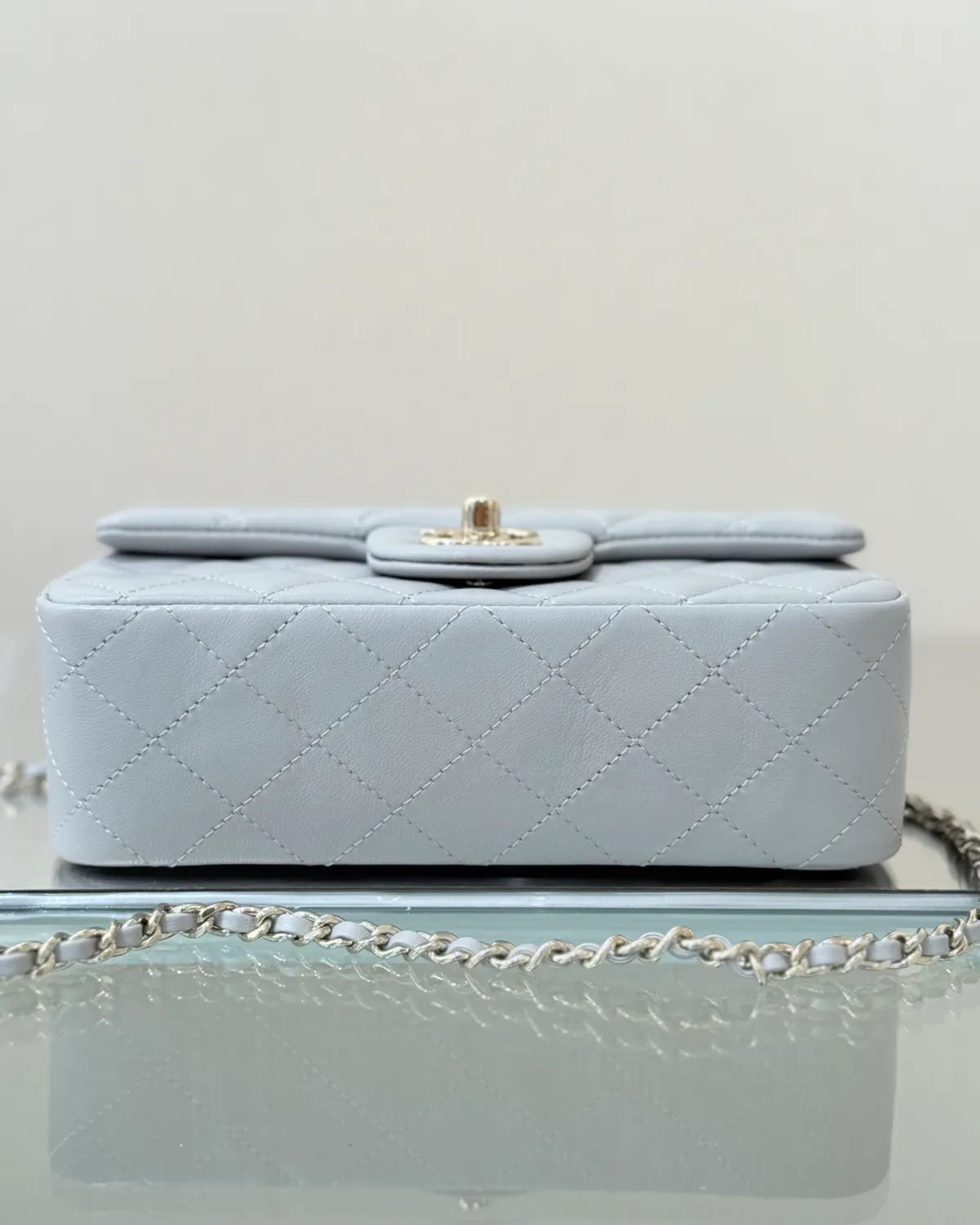 bagladt-signature-adjustable-mini-flap-grey-lambskin-pearl-ball-front4