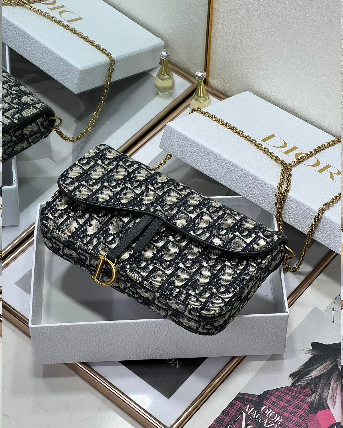 bagladt-signature-asymmetrical-chain-pouch-blue-jacquard-saddle-front6