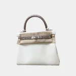 Signature Custom Top Handle 25 HSS style in natural leather with lizard trim front view