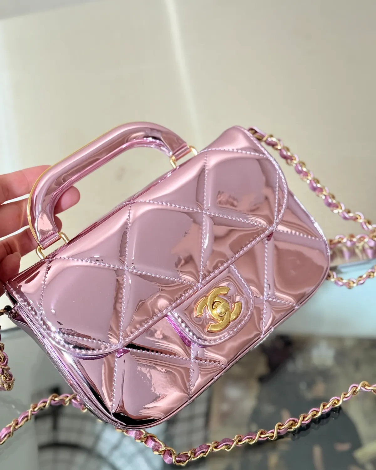 bagladt-signature-mini-top-handle-flap-mirror-metallic-leather-front3