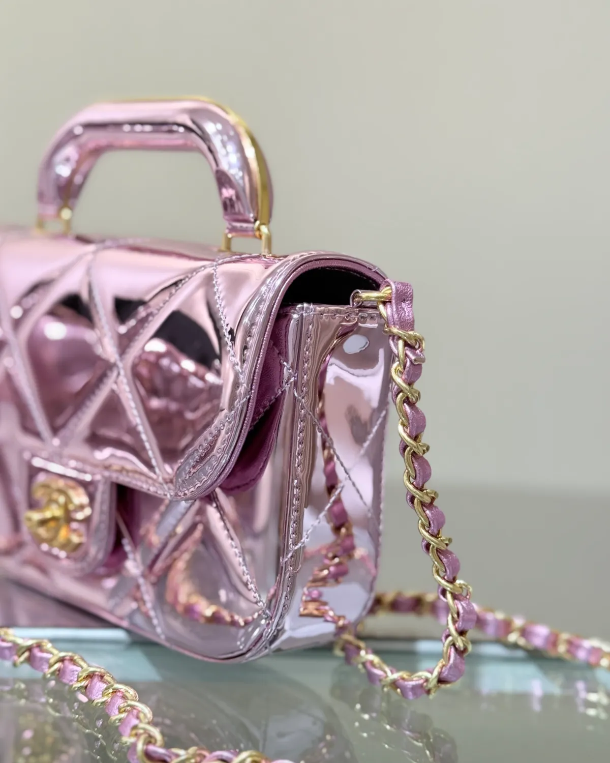 bagladt-signature-mini-top-handle-flap-mirror-metallic-leather-front5